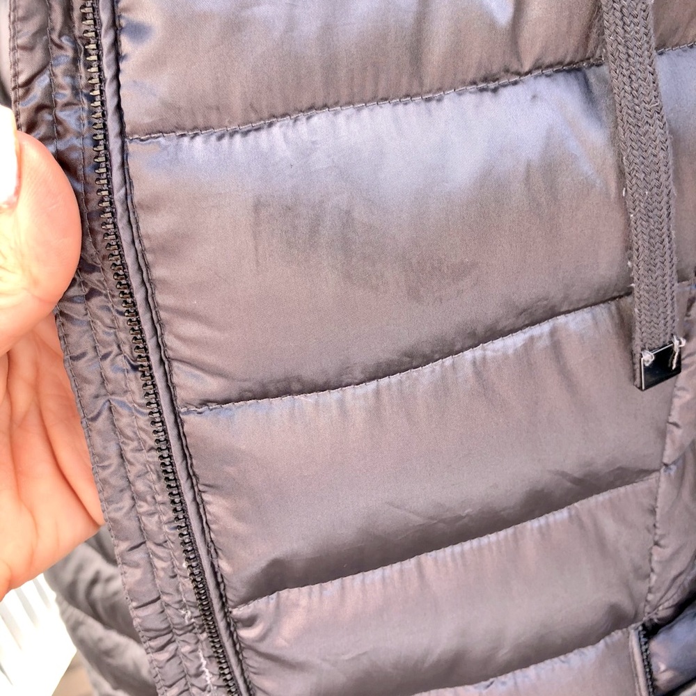 Andrew Marc Packable Puffer Coat - Picture 4 of 13